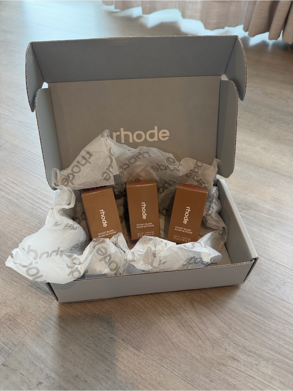Sold out! Rhode pocket blush in tan line